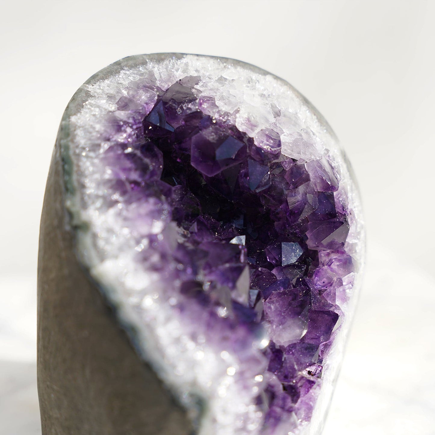 Crown Radial Amethyst Geode – Amethysts Crystals Rare Minerals