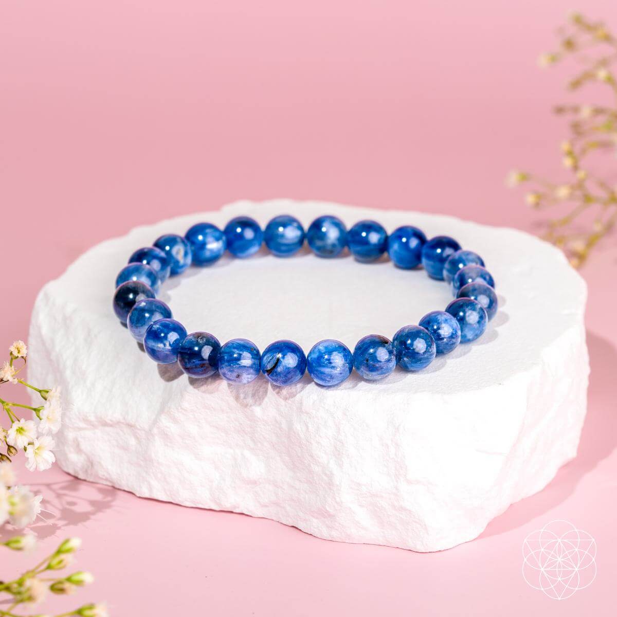 Rare Kyanite Bracelet – Bracelet