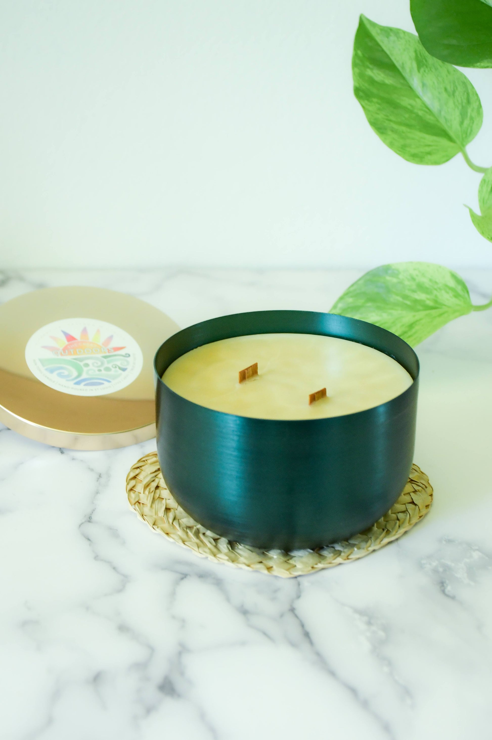 The Great Outdoors 17oz Candle – non toxic candle
