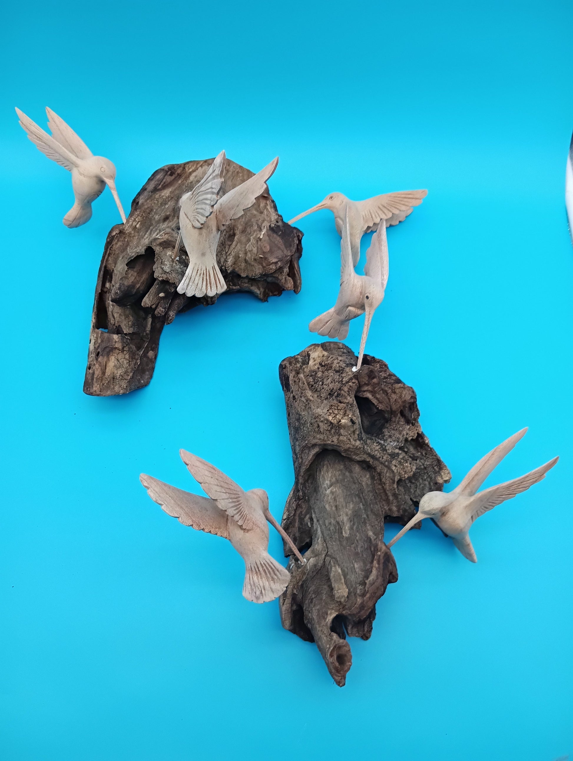 Driftwood Wall Art with Hand-Carved Hummingbirds – Wall Decor