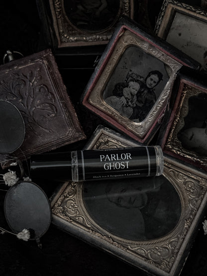 Parlor Ghost (bergamot, black tea, lavender)