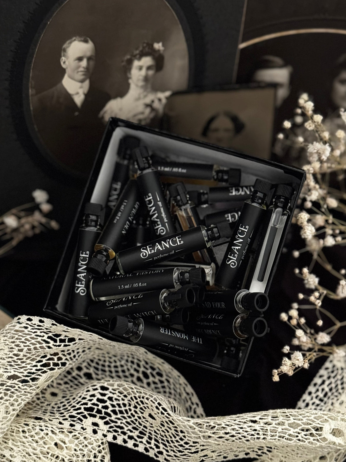 Seance The Library Perfume Sample Set, 27 Scents – Sample Packs