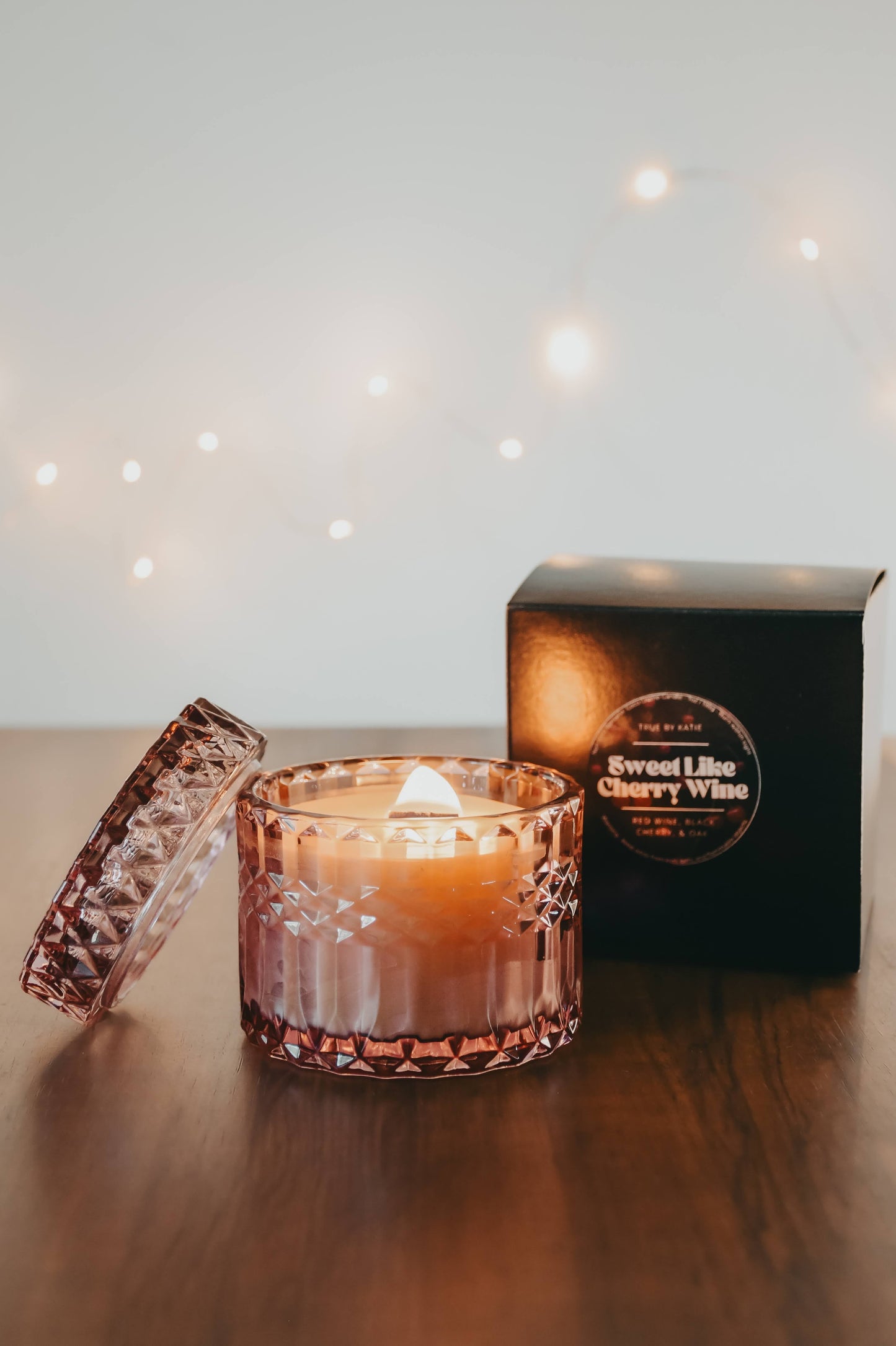 Black Cherry Wine Candle - 7oz Wood Wick Beeswax – non toxic candle