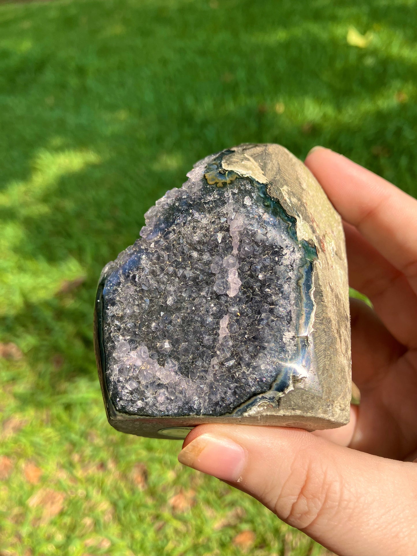 Black Amethyst Cut Base –