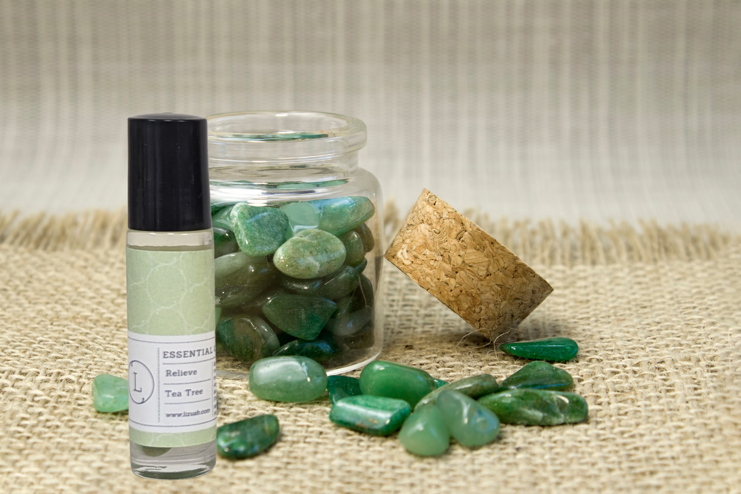 CBD Essential Oils Roll-On set with Crystals and CBD (THC free) – All Gifts