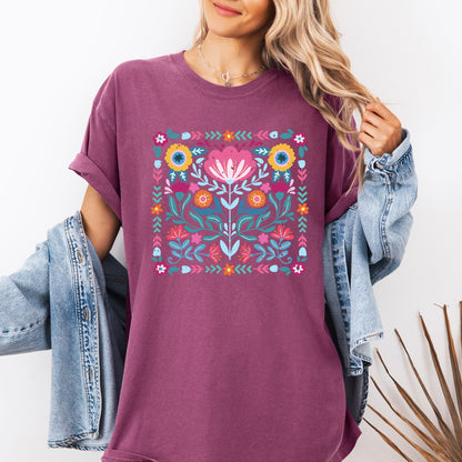Folk Art Flowers - Comfort Colors T-Shirt – Berry T-Shirt