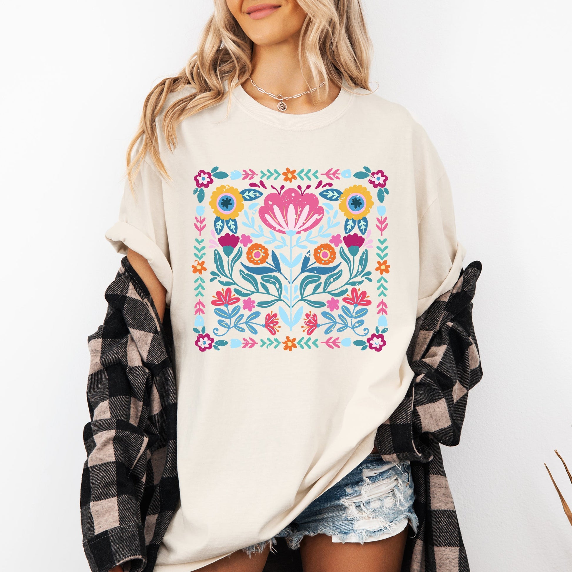 Folk Art Flowers - Comfort Colors T-Shirt – Ivory Cream T-Shirt