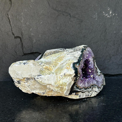 Amethyst geode, Extra large geode cave