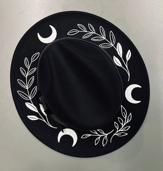 Vegan Felt Hat - Fern Moon- B/W