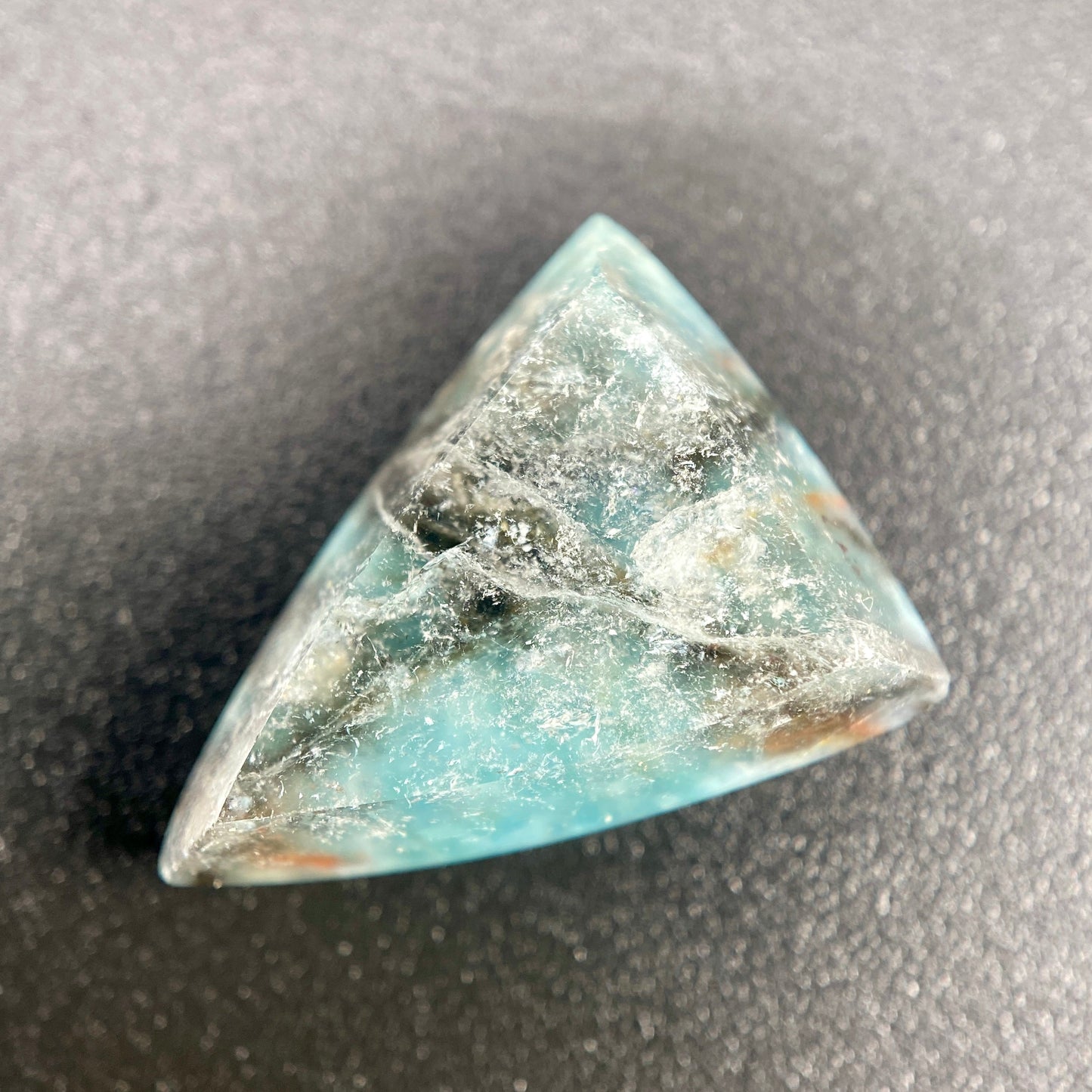 6.35 ct. Rare Gilalite in Quartz Cabochon (Medusa Quartz) – Quartz