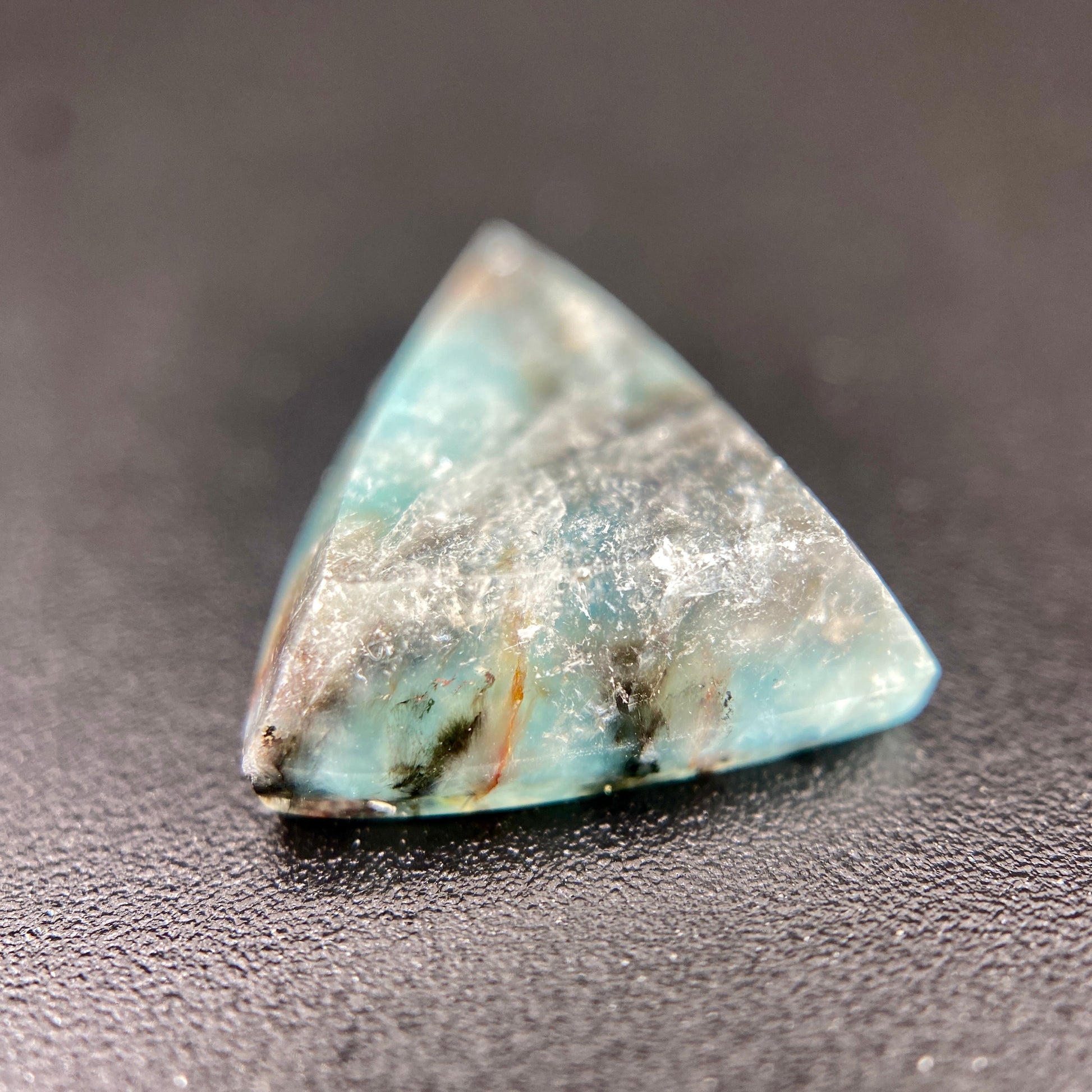 6.35 ct. Rare Gilalite in Quartz Cabochon (Medusa Quartz) – Quartz