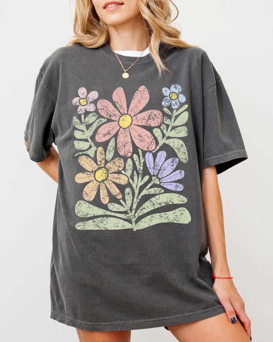 Groovy, Gorgeous Flowers, Boho Floral Design - Comfort Colors T-Shirt – Pepper Dark Gray T-Shirt