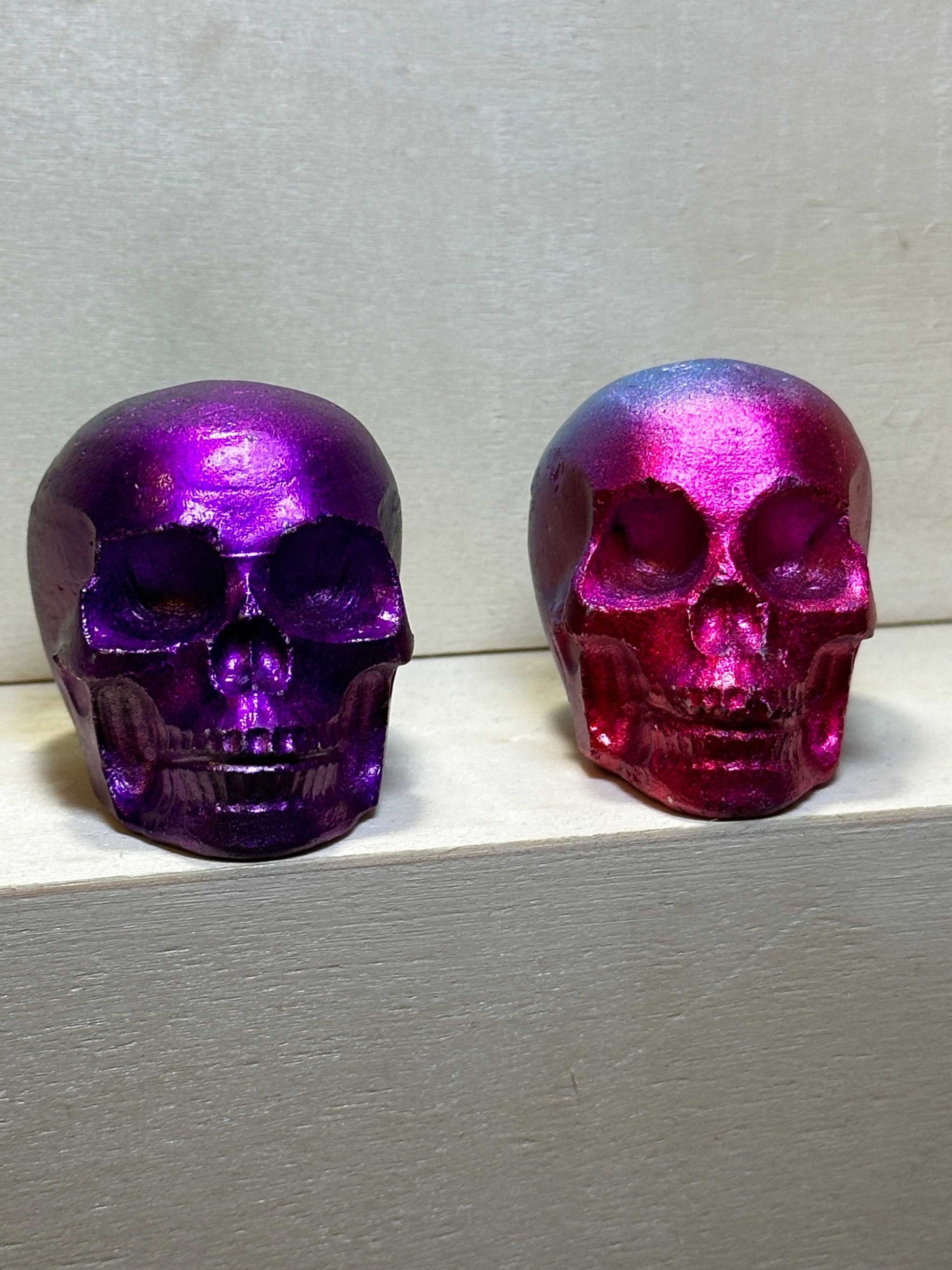 2" Skull – Pride Agate Skull