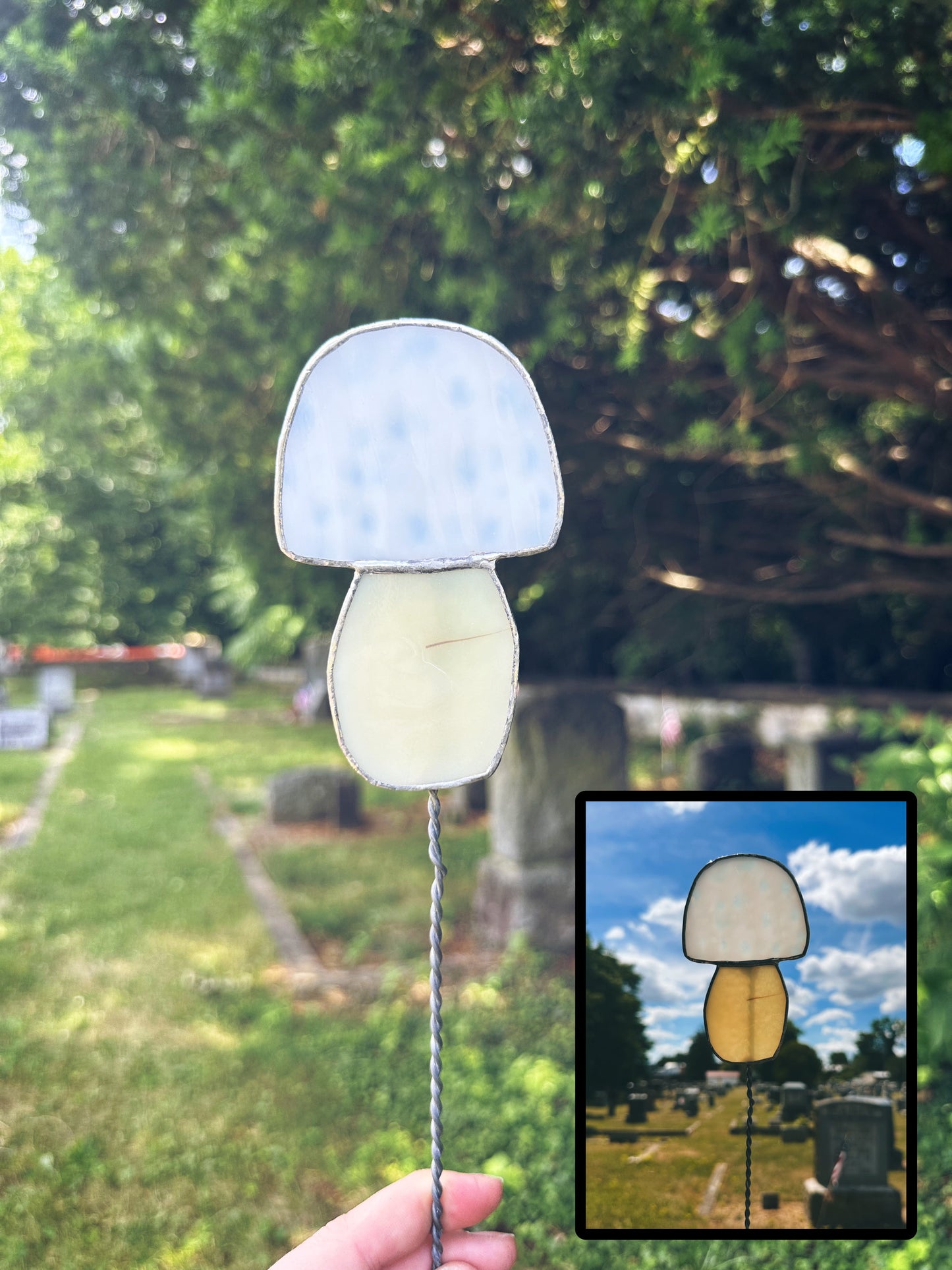 Mushroom Garden Stake – Whimsical Outdoor Décor for Yard & Planters