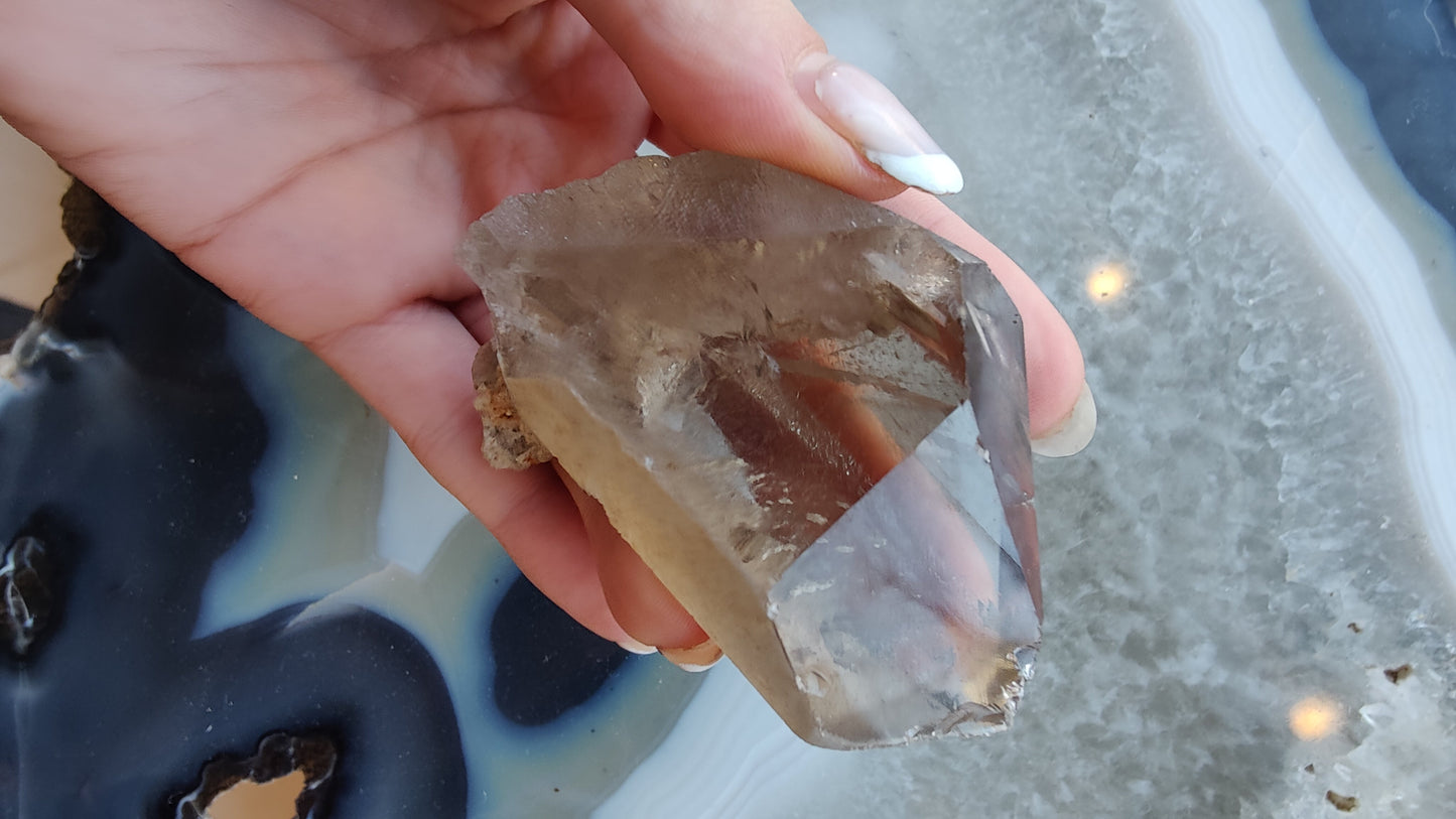 Lodalite Included Smoky Quartz 128g – Minerals