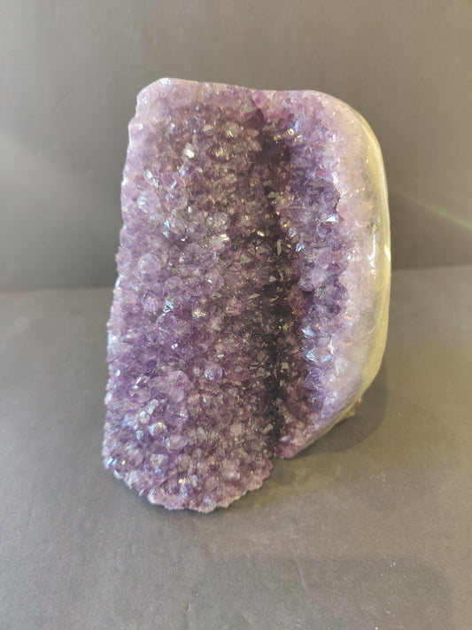 Amethyst Cut Base Geode in Agate – Lapidary