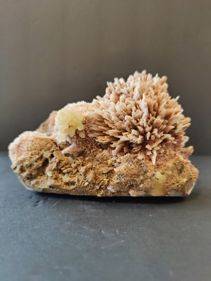 Red Mordenite Stilbite Specimen 796g India – Minerals