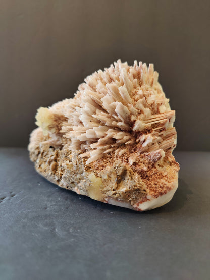Red Mordenite Stilbite Specimen 796g India – Minerals