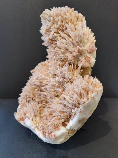 Red Mordenite with Stilbite Specimen 3,620g – Minerals