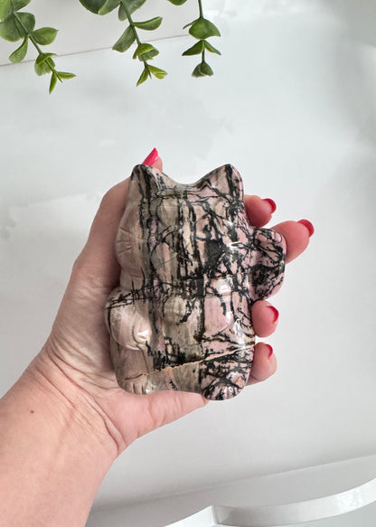 XL Rhodonite Lucky Cat Crystal Carving – 4" Maneki Neko