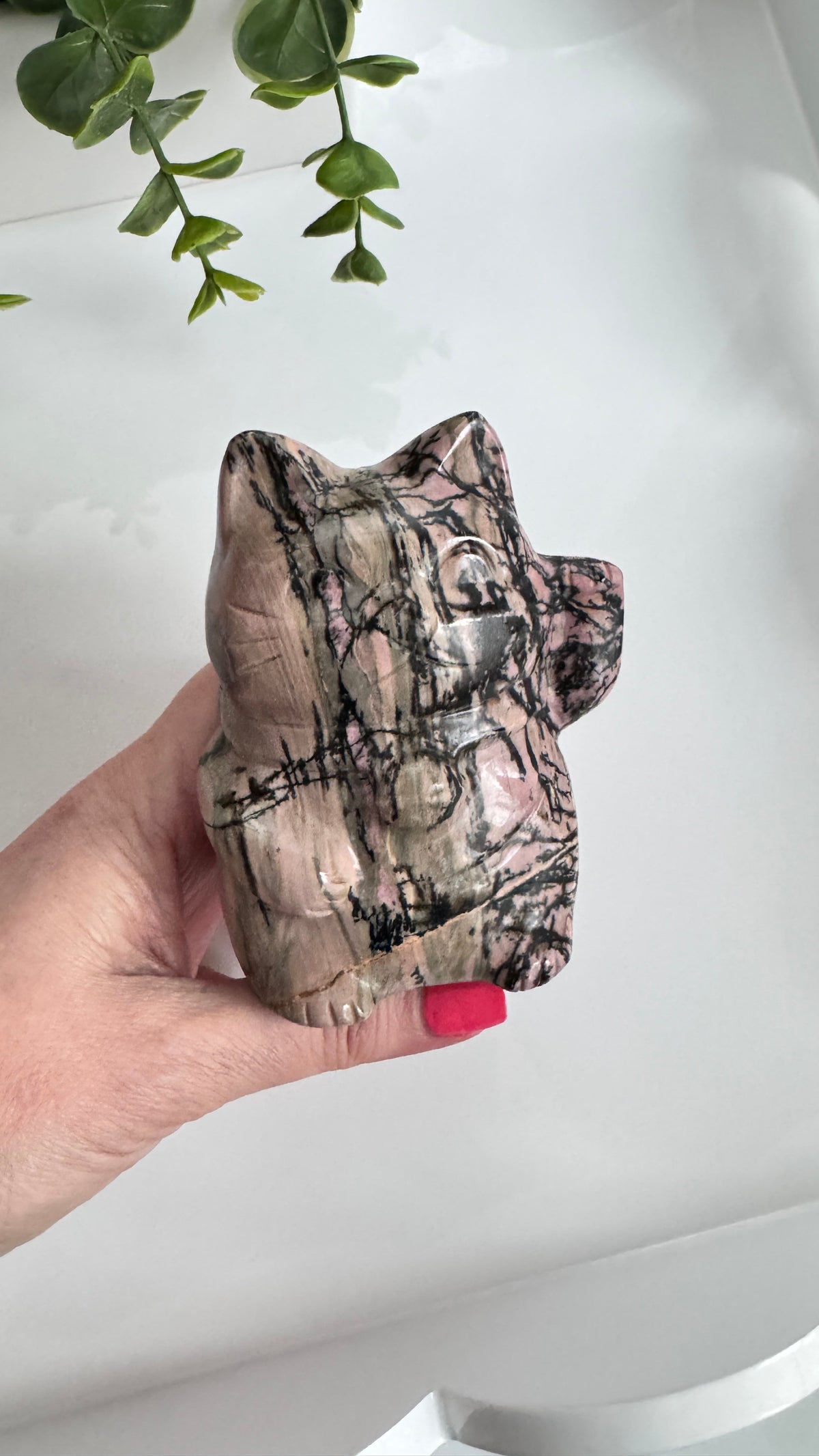 XL Rhodonite Lucky Cat Crystal Carving – 4" Maneki Neko