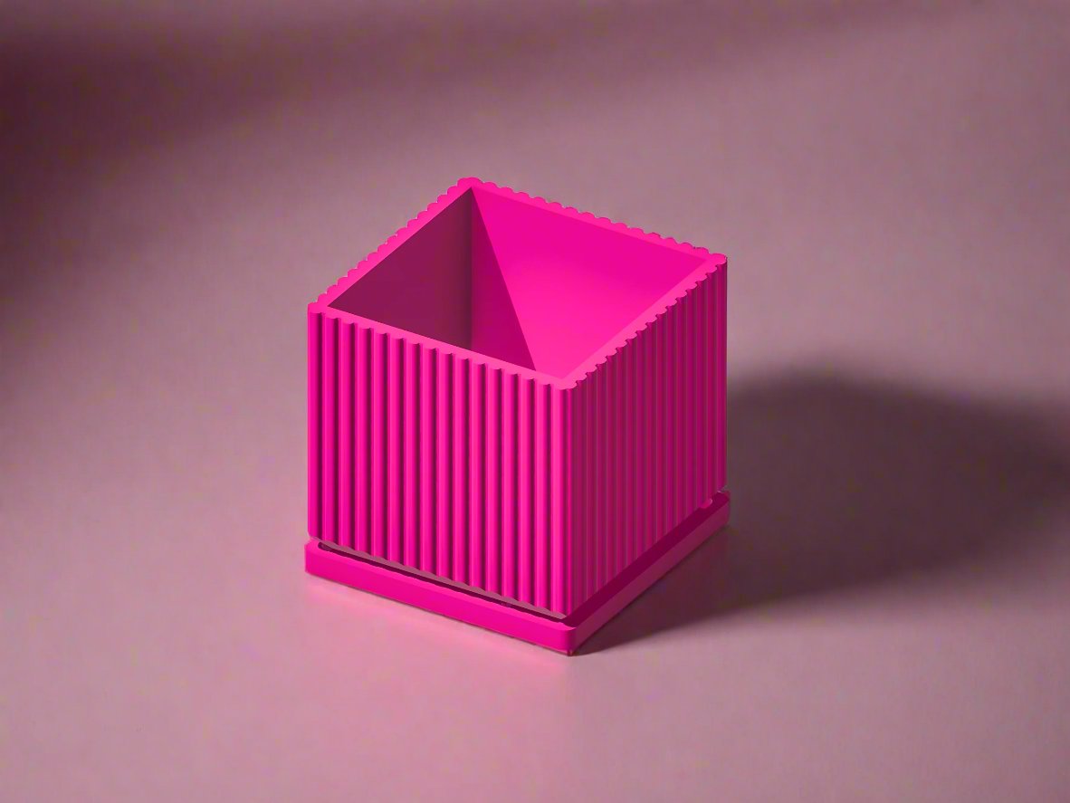 Desert Vista Planter Pot - Perfect Fit Drip Tray, Mesh Drainage –