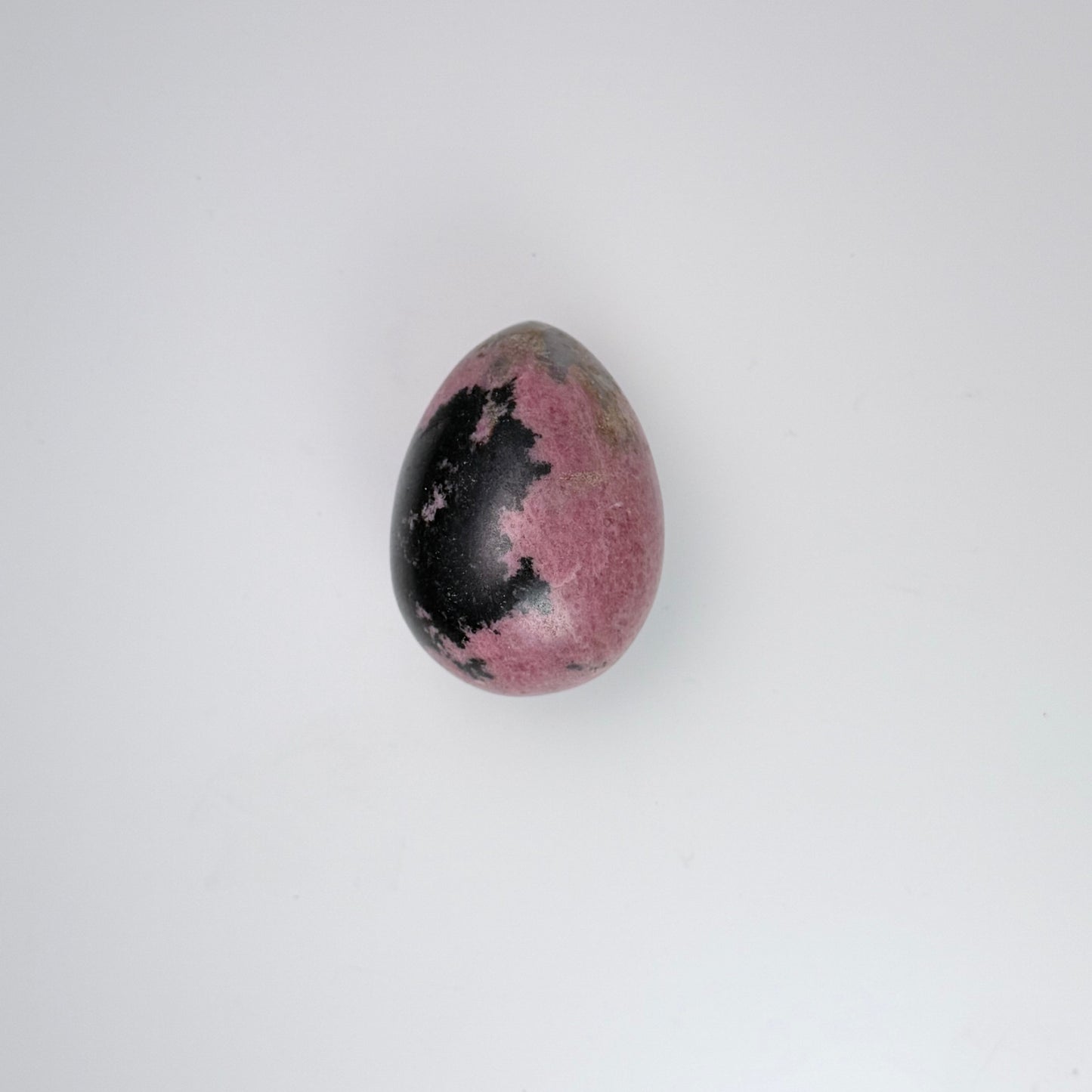 Rhodonite Egg – 3" x 53 mm