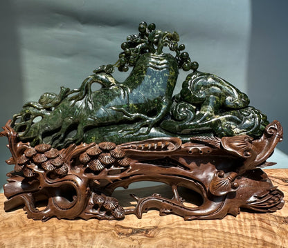 Unique Canadian Cassiar Sculpture