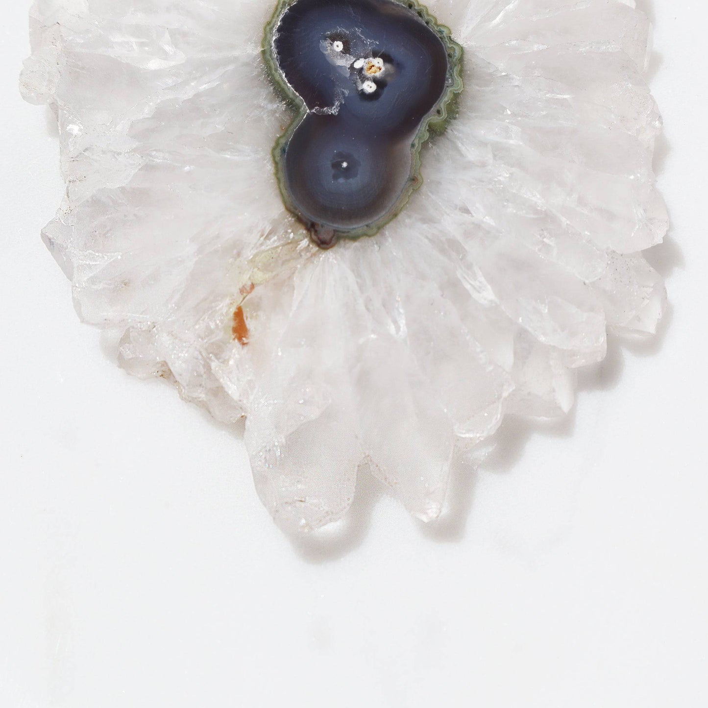 Angelical, White Crystals Beauty – Rare Amethysts Quartz Crystals Flower Stalactites