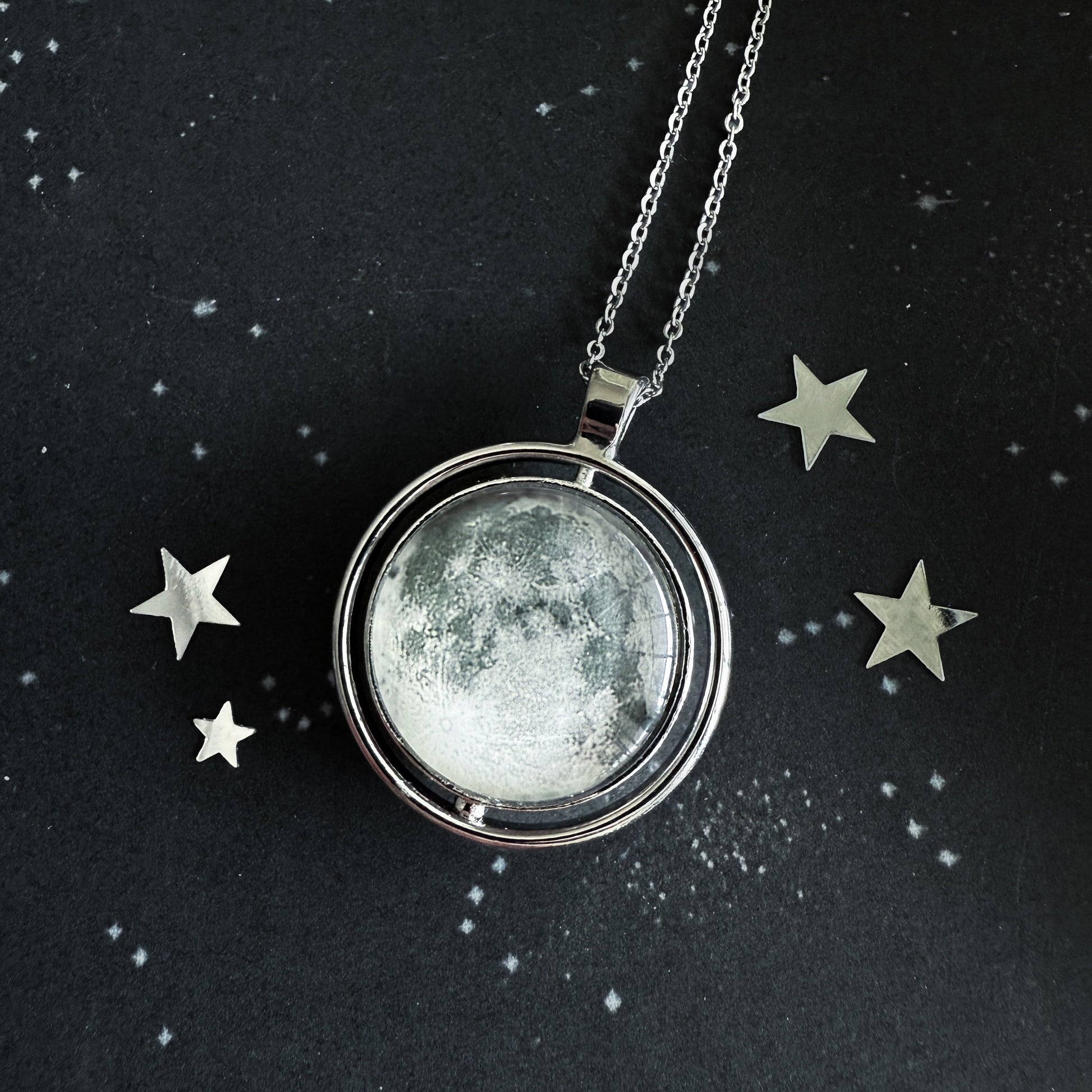 Full Moon Double Sided Fidget Necklace – Necklace