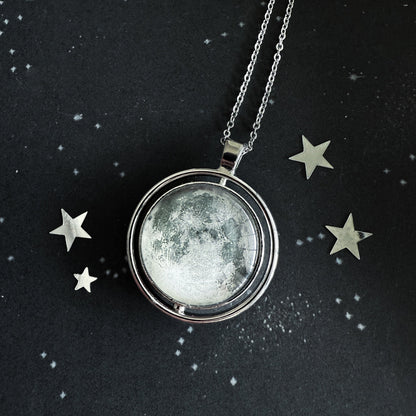 Full Moon Double Sided Fidget Necklace – Necklace
