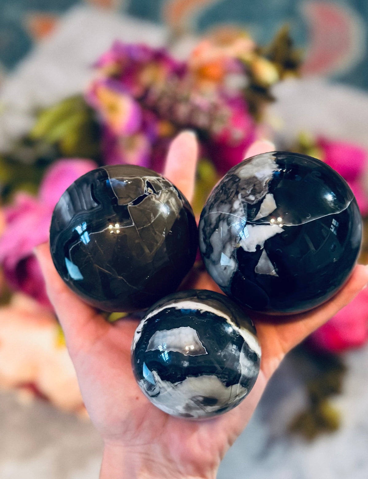 Volcano Agate Crystal Spheres, UV Fluorescent Crystal Balls – CRYSTALS
