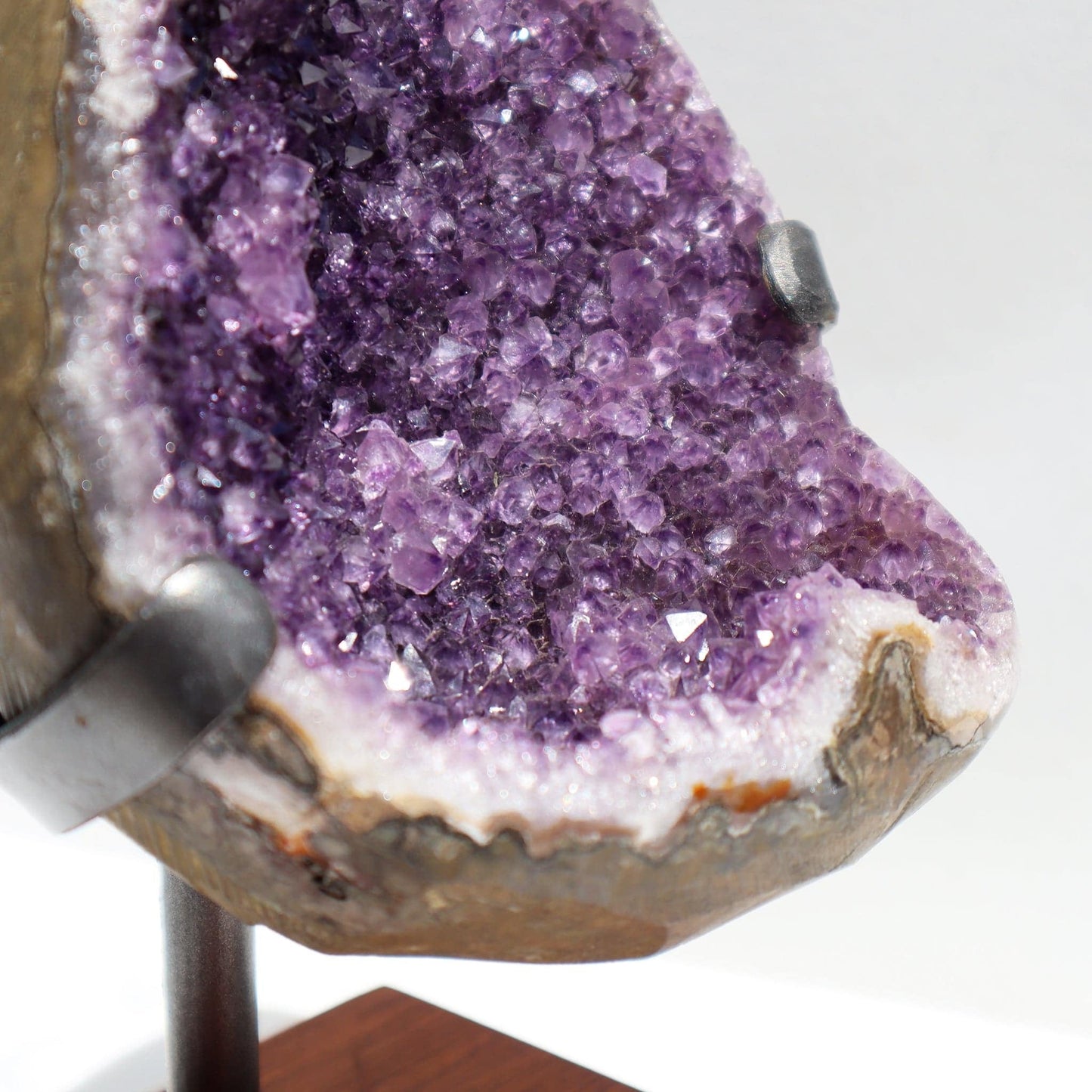 Amethyst Geode Fragment Orchid Purple – Amethysts Crystals mounted