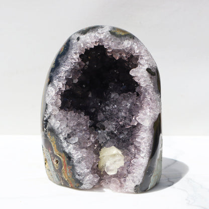 Rare Agate Colors and Mauve Quartz – Amethysts Crystals Rare