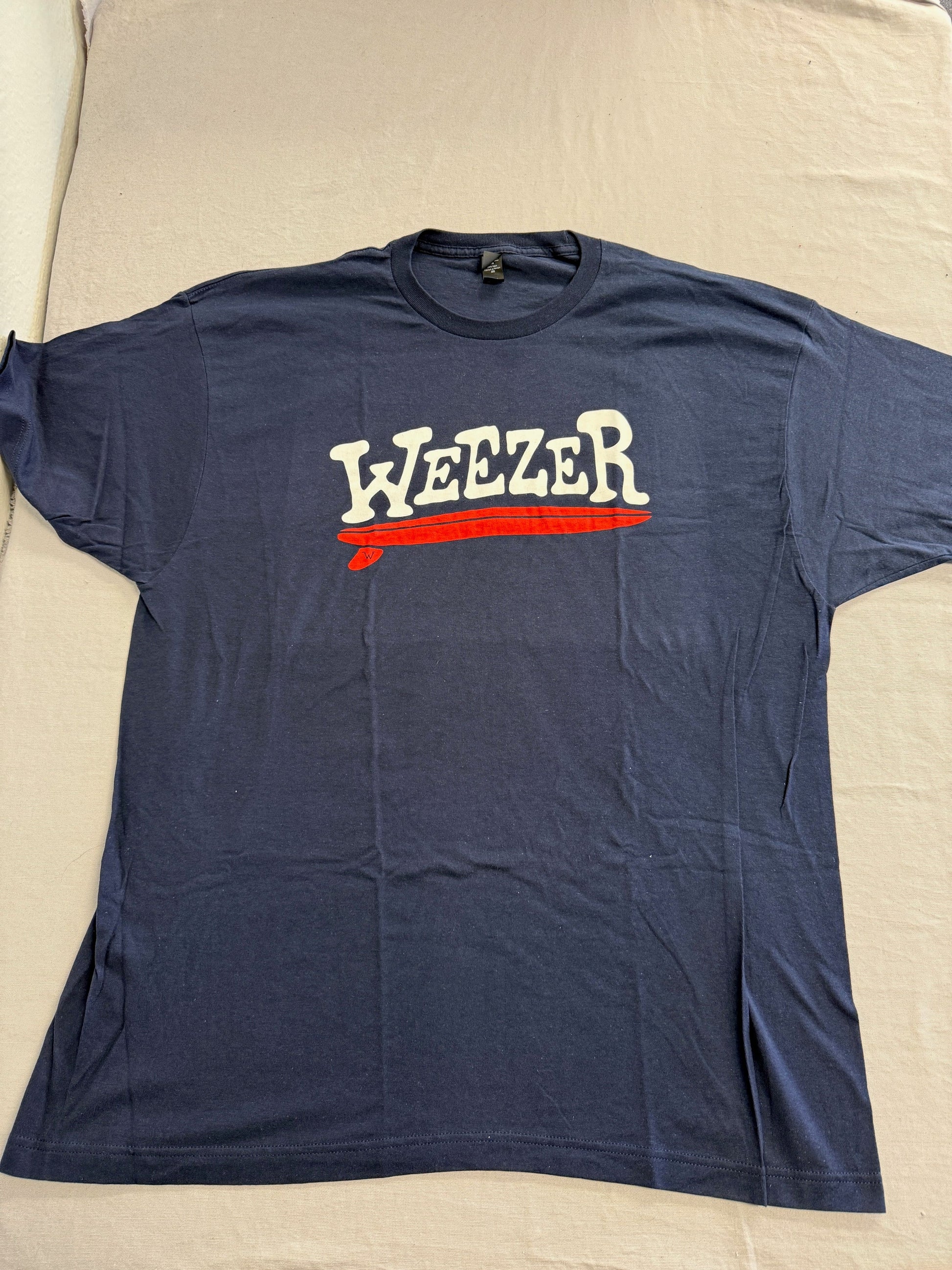 Weezer Band T-Shirt - Surfboard Single Fin Tee - Official Merch – Men's T-shirts