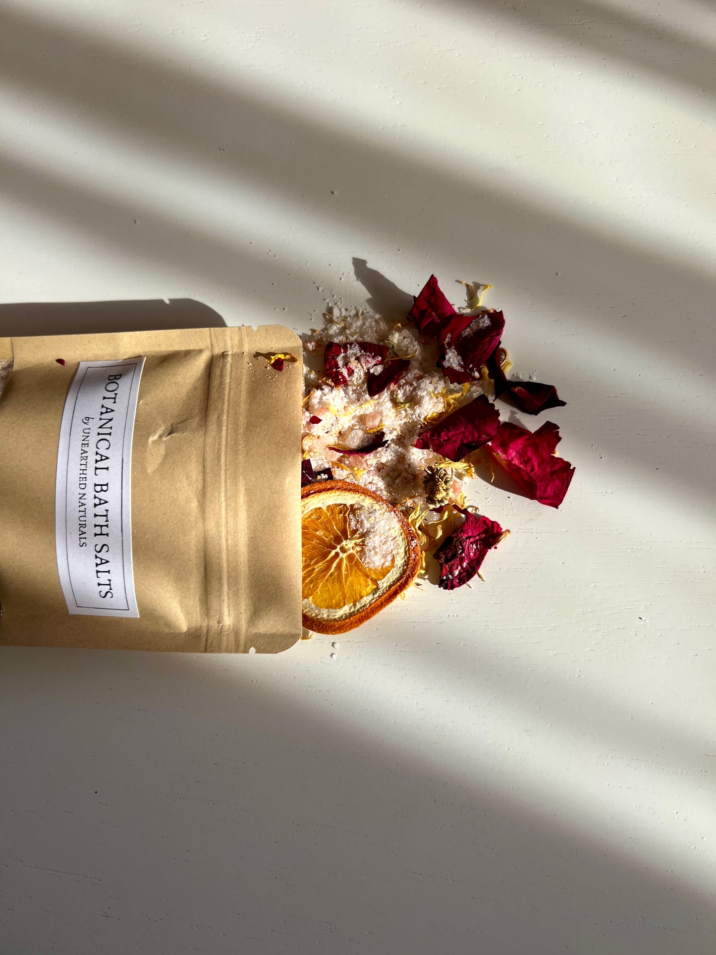 LOVE STRUCK - Calendula, Rose & Orange Botanical Bath Salts – Bath Salts