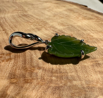 Canadian Jade Silver Leaf Pendant – Sterling Silver Jewelry 5816