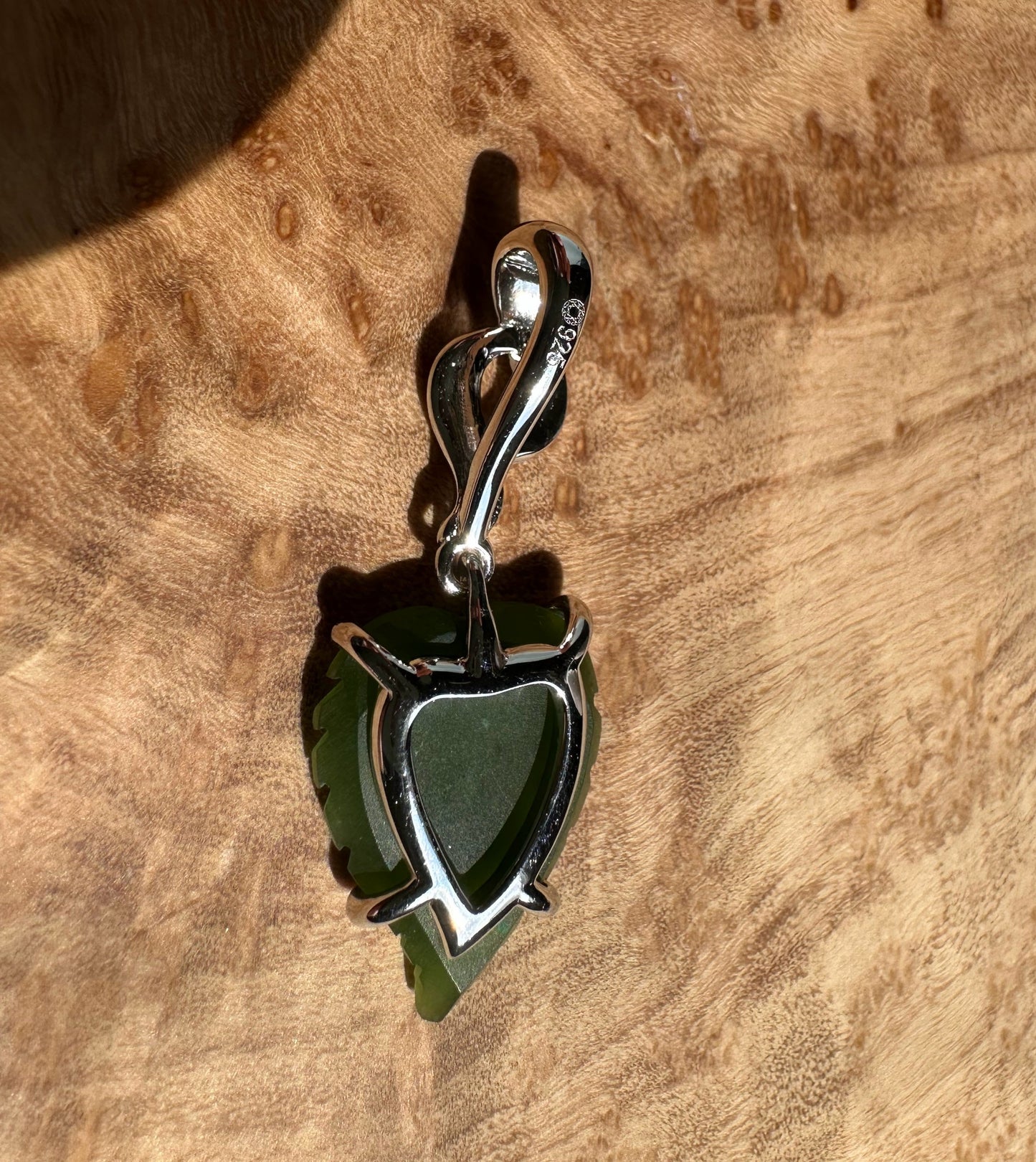 Canadian Jade Silver Leaf Pendant – Sterling Silver Jewelry 5816