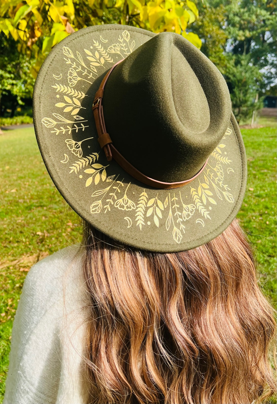 Fox & Fable - Vegan Felt Wide Brim Hat - XL Brim - Olive - Botanicals