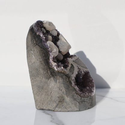 Decorative Array of Calcite Formations – Amethysts Crystals Calcite Rare