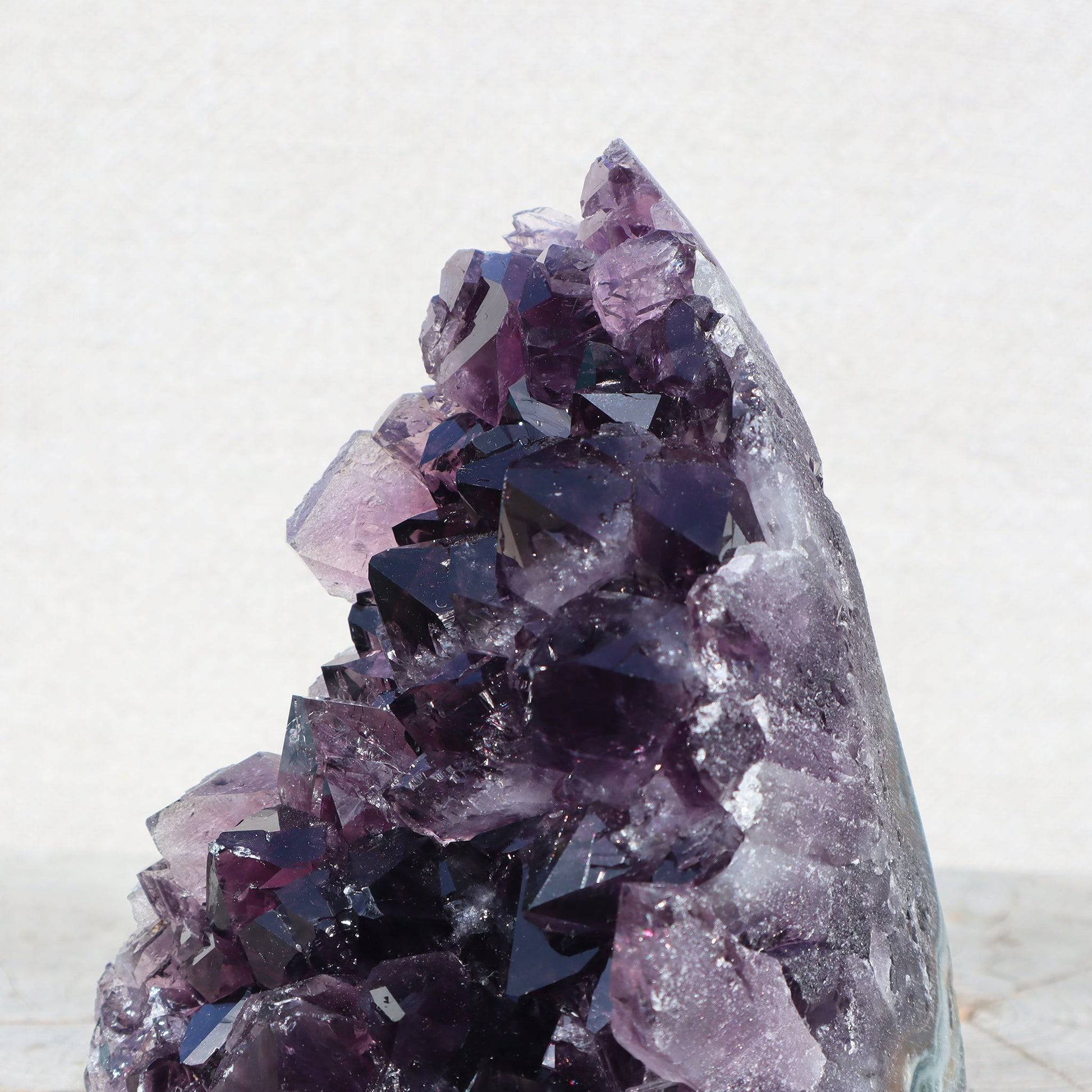 Raw Amethyst Crystal Cluster – Blue-Green Agate Display – amethyst clusters