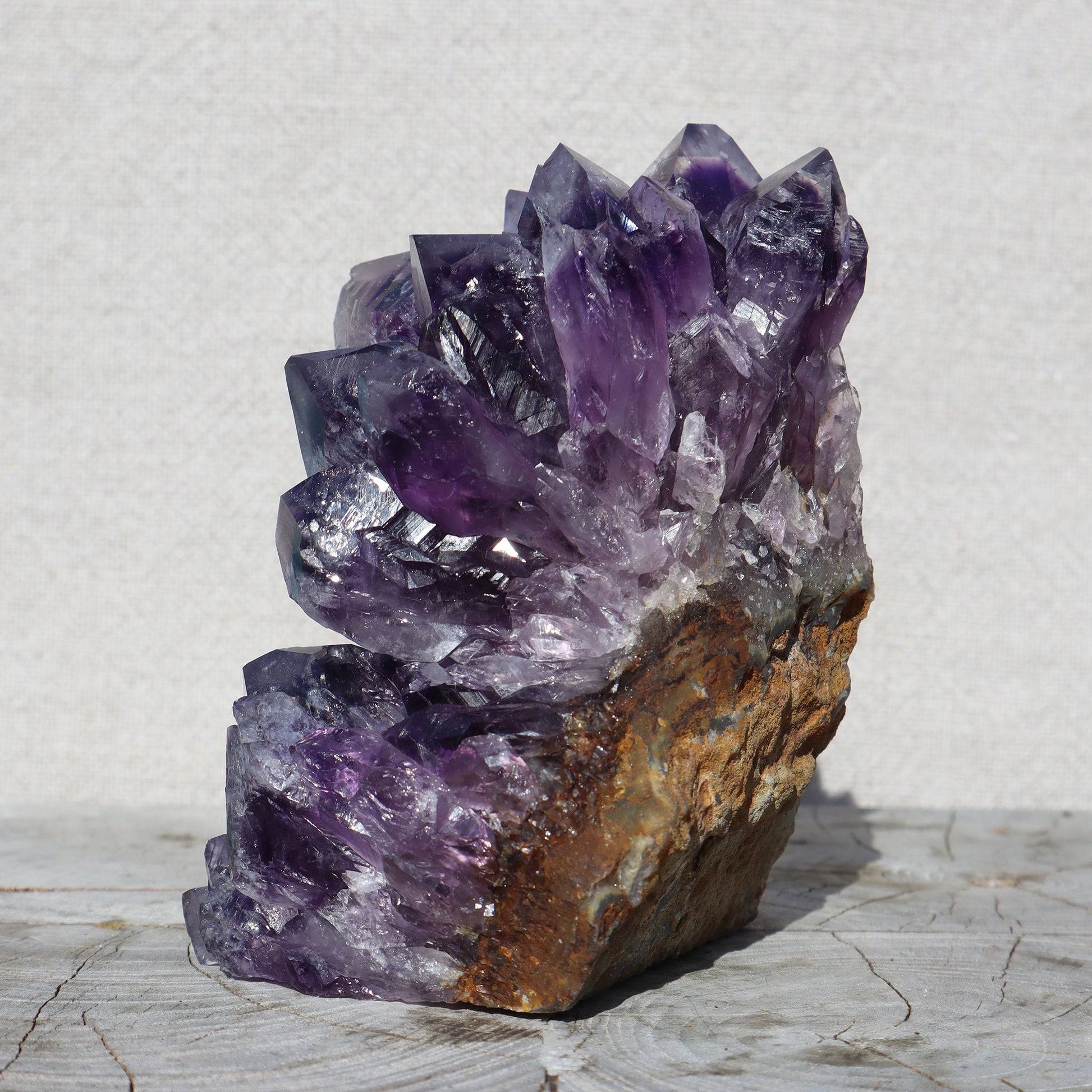 Cut Base Crystal Cluster | Blue Green Agate & Basalt – amethyst clusters