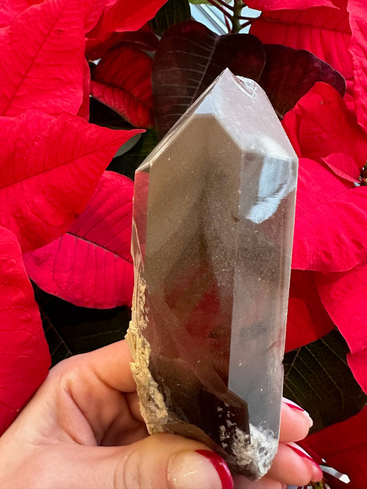 Lodalite Included Smoky Quartz with Phantoms 340g – Minerals