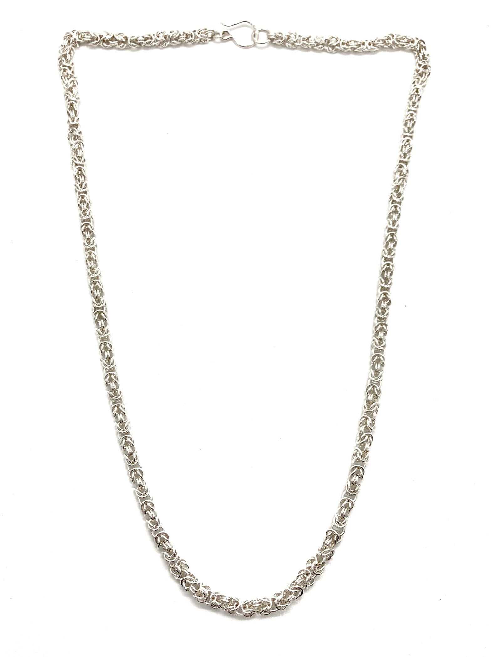 Delicate Byzantine Chainmaille Necklace in Silver –