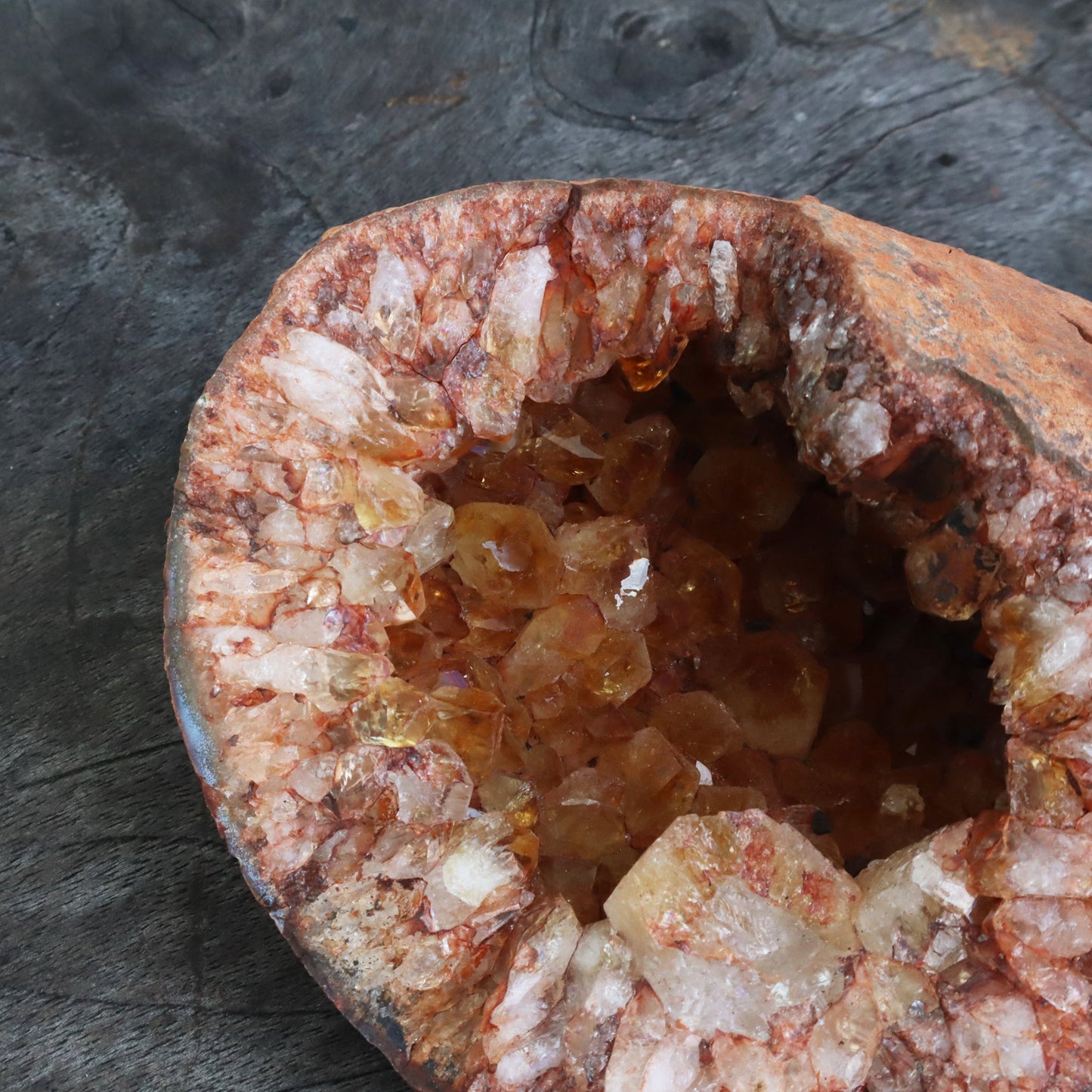 RUST TONED GEODE – Citrine Quartz Geode