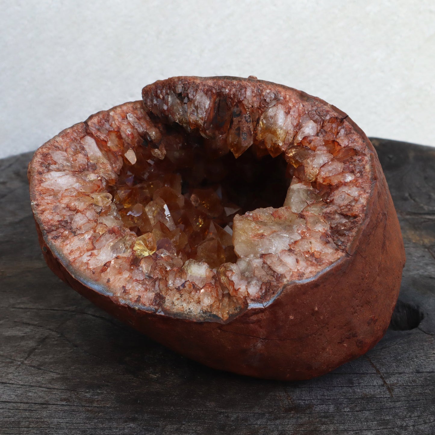 RUST TONED GEODE – Citrine Quartz Geode