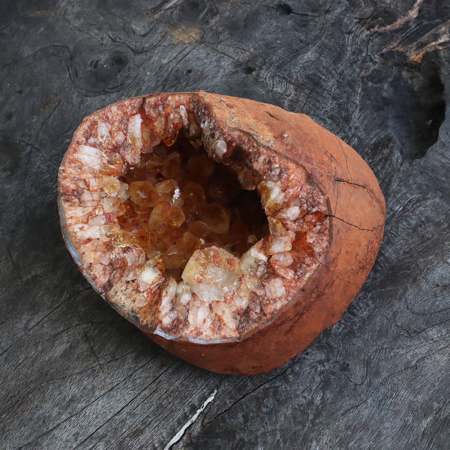 RUST TONED GEODE – Citrine Quartz Geode