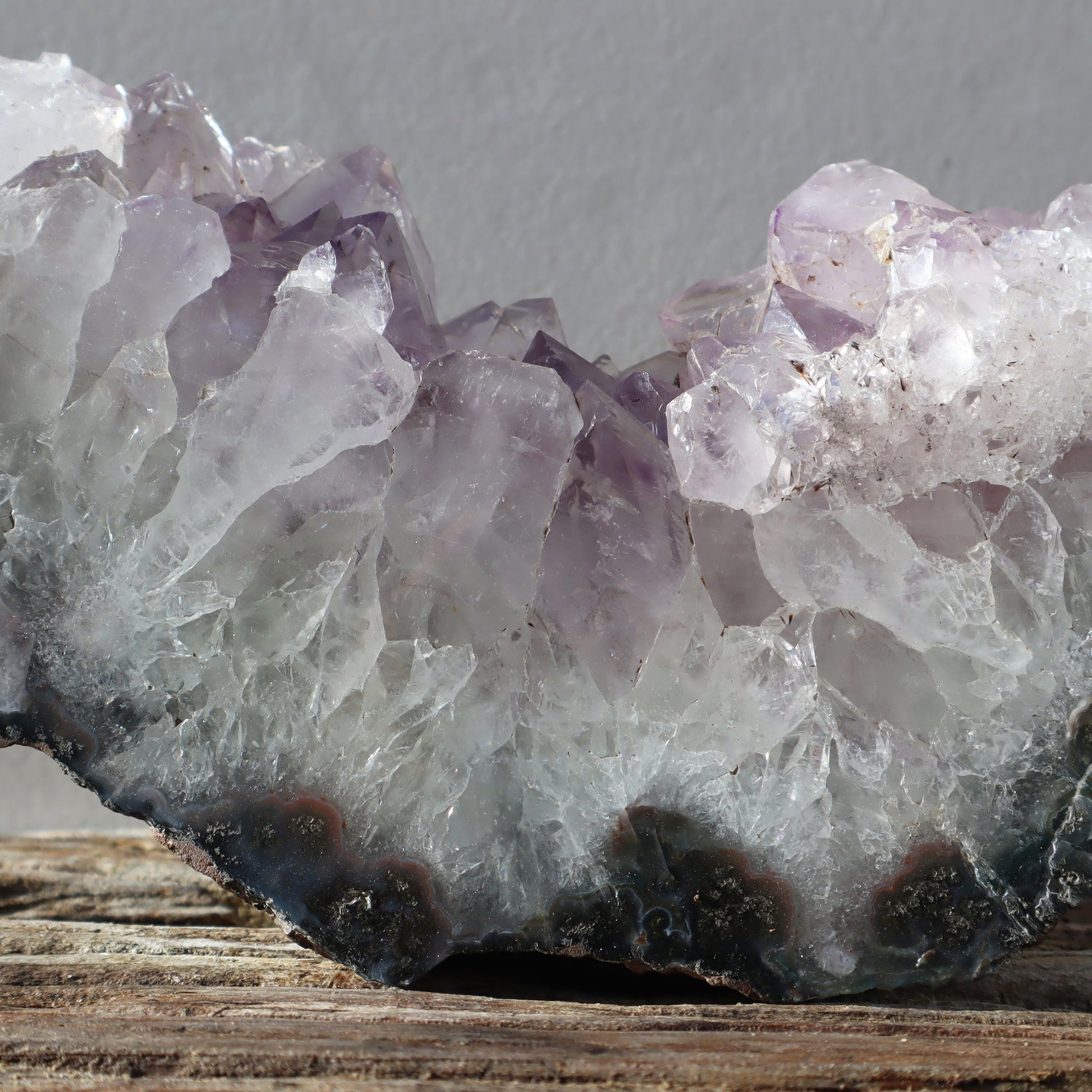 Rugged Crown Amethyst Geode Slice | Basalt & Agate Display – Rare Quartz Geodes
