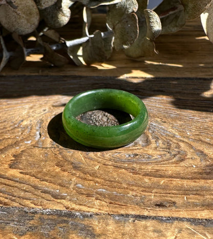 Green Nephrite Jade Band Ring – 6.5mm Hand Carved Unisex Jewelry –