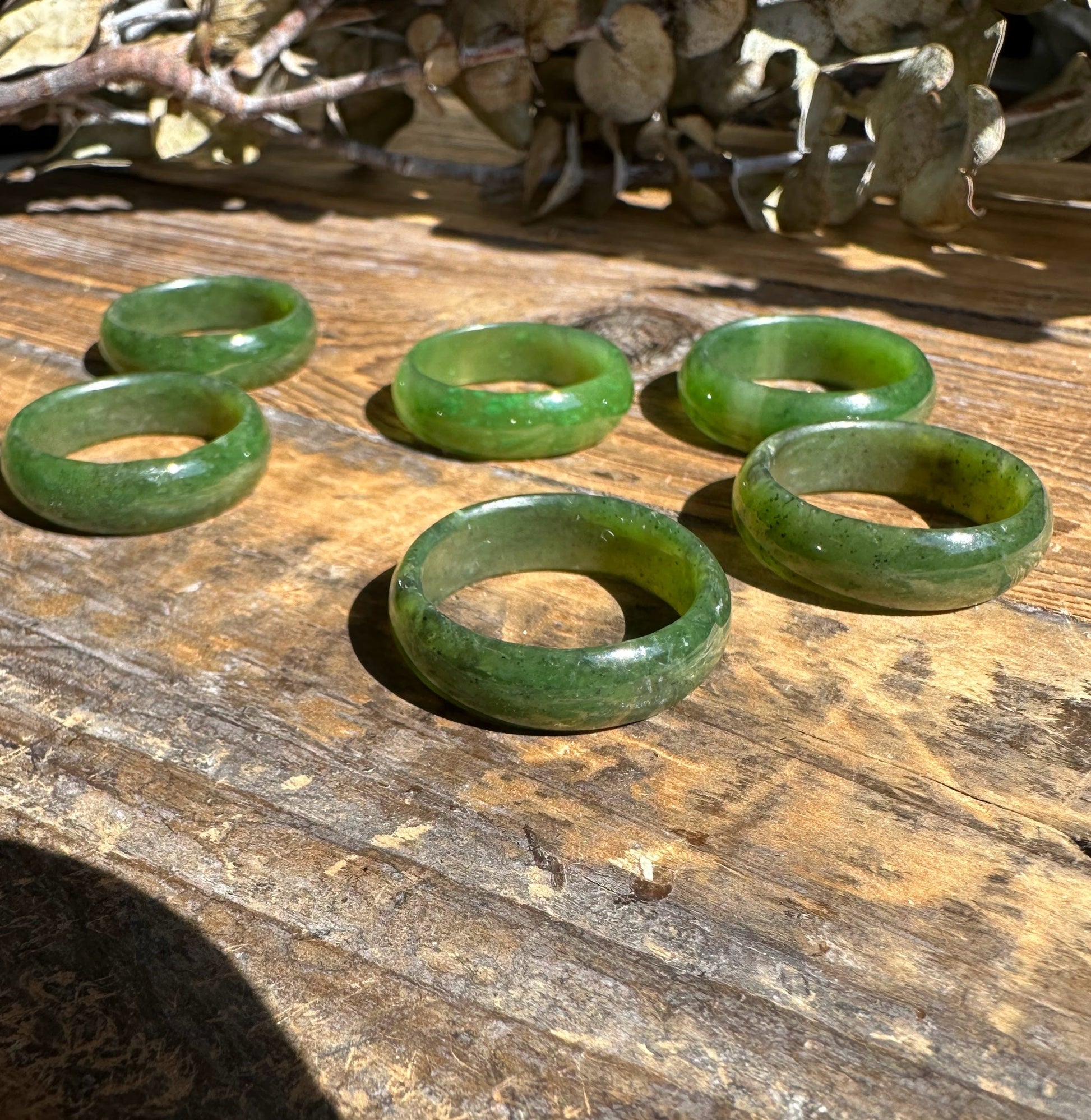Green Nephrite Jade Band Ring – 6.5mm Hand Carved Unisex Jewelry –
